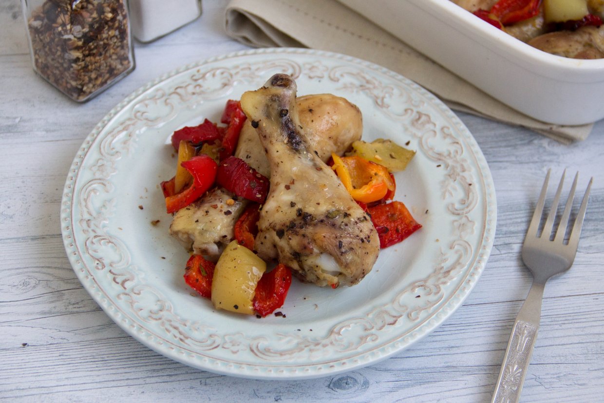 Куриные ножки с перцем и специями в духовке Куриные ножки с перцем и специями в духовке