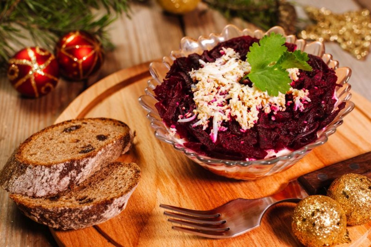 Селедка под шубой с грецкими орехами Селедка под шубой с грецкими орехами