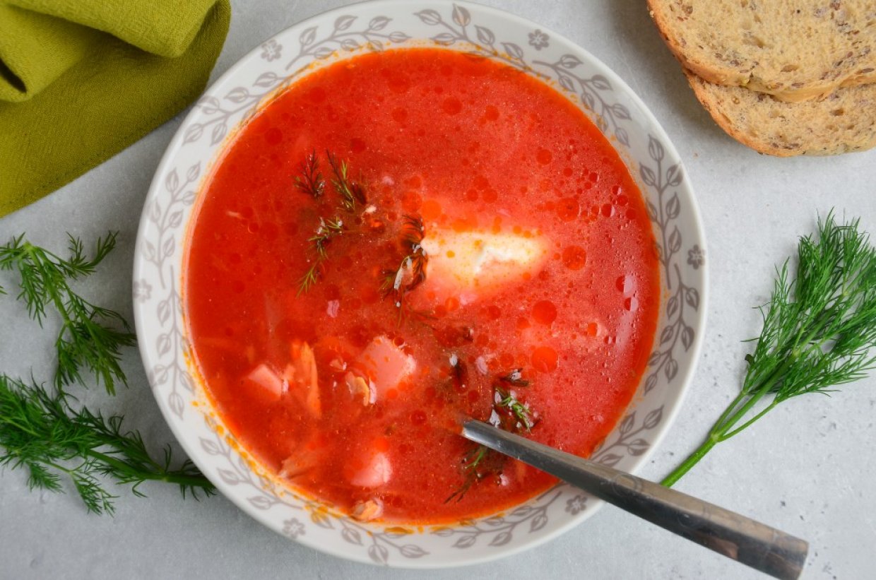 Классический борщ с курицей Классический борщ с курицей