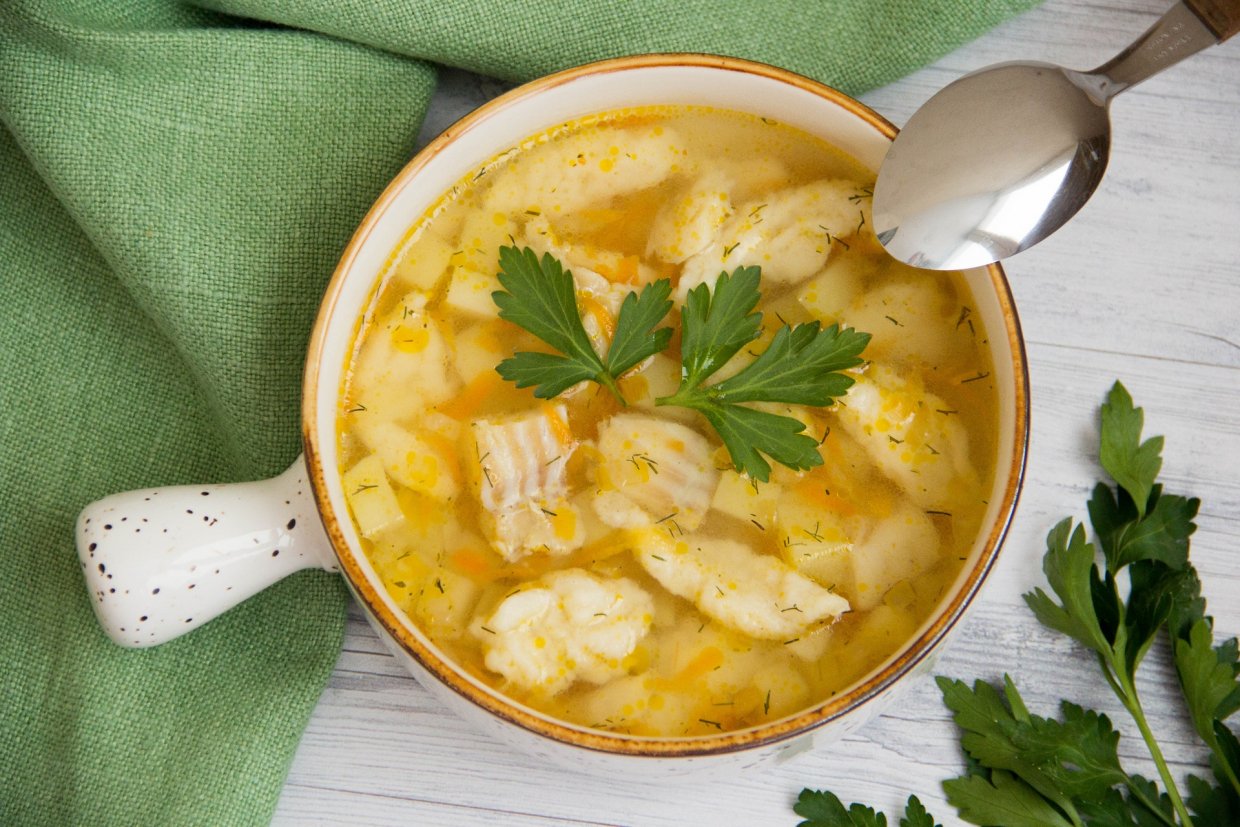 Рыбный суп с клецками Рыбный суп с клецками