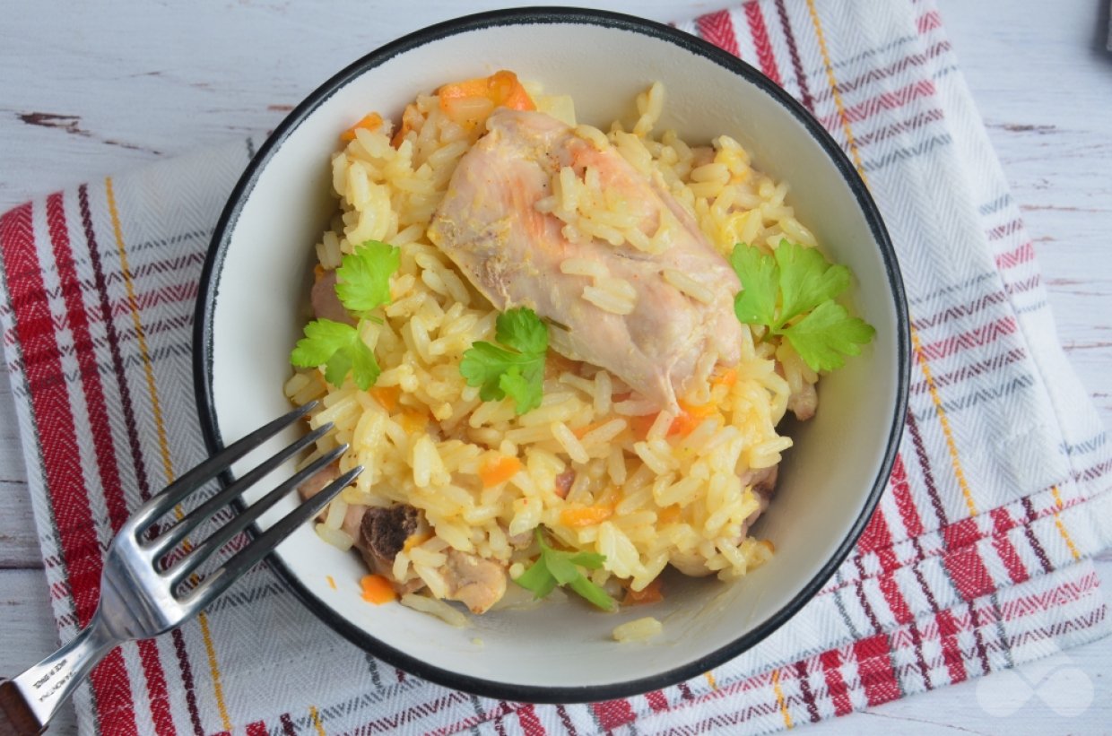Плов из домашней курицы Плов из домашней курицы