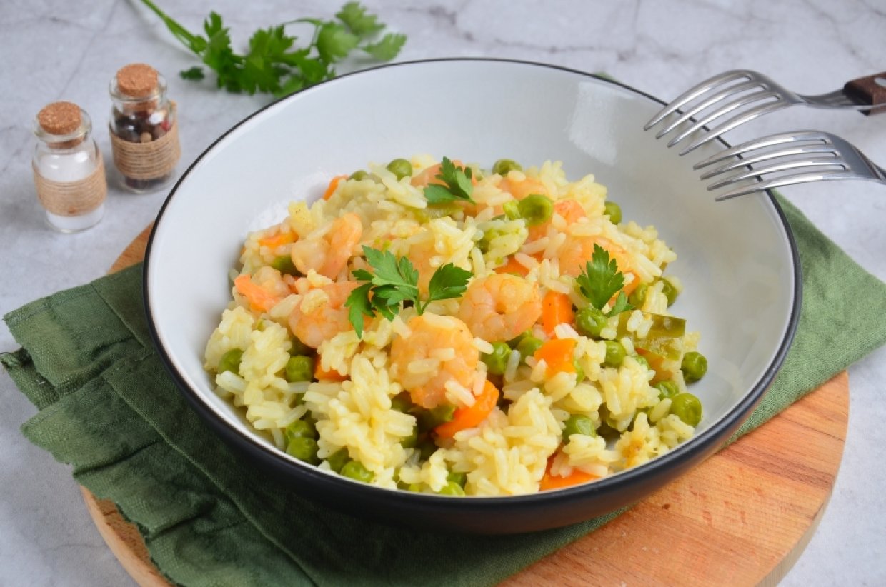 Плов с креветками и овощами Плов с креветками и овощами