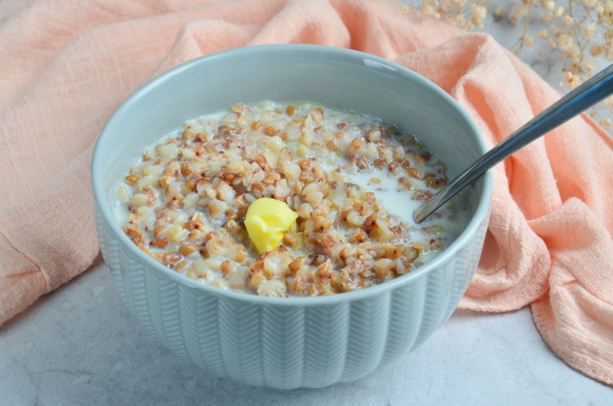 Гречневая каша с молоком Гречневая каша с молоком
