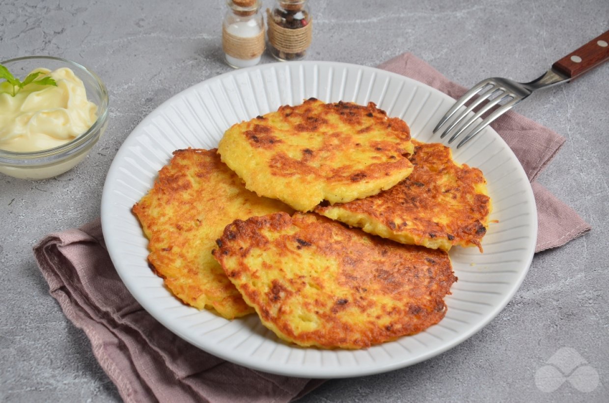 Драники с чесноком