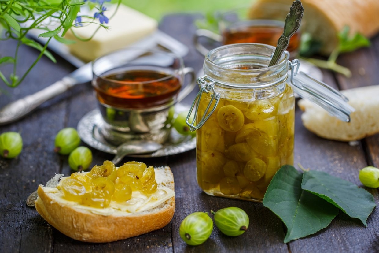 Варенье из крыжовника с кусочками ягод Варенье из крыжовника с кусочками ягод