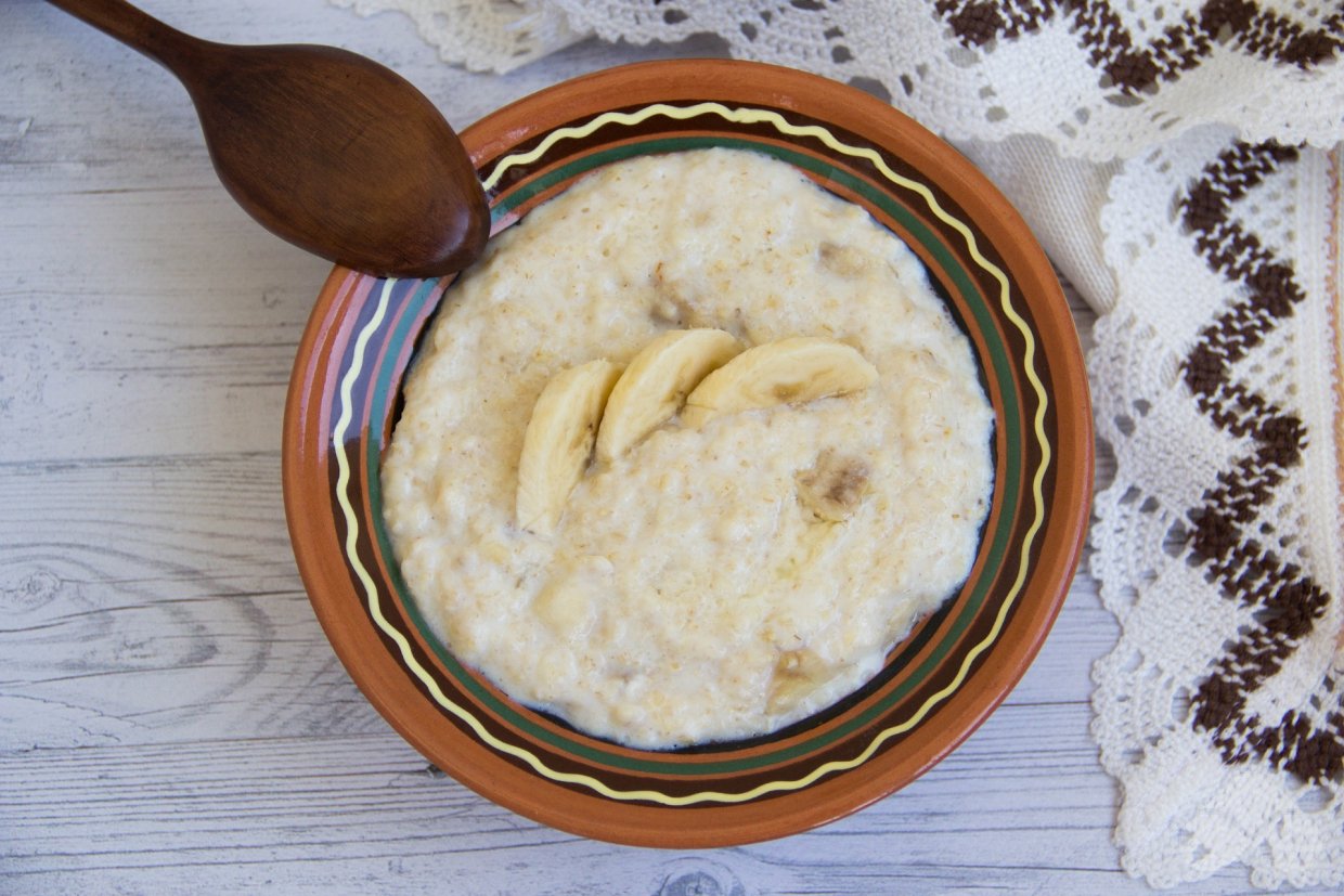 Овсяная каша с бананом