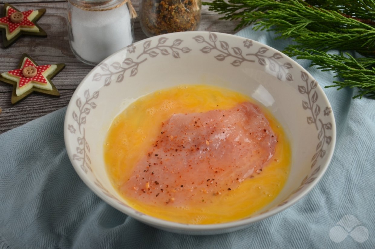 Куриные отбивные с сыром и кунжутом – фото приготовления рецепта, шаг 3 Куриные отбивные с сыром и кунжутом – фото приготовления рецепта, шаг 3