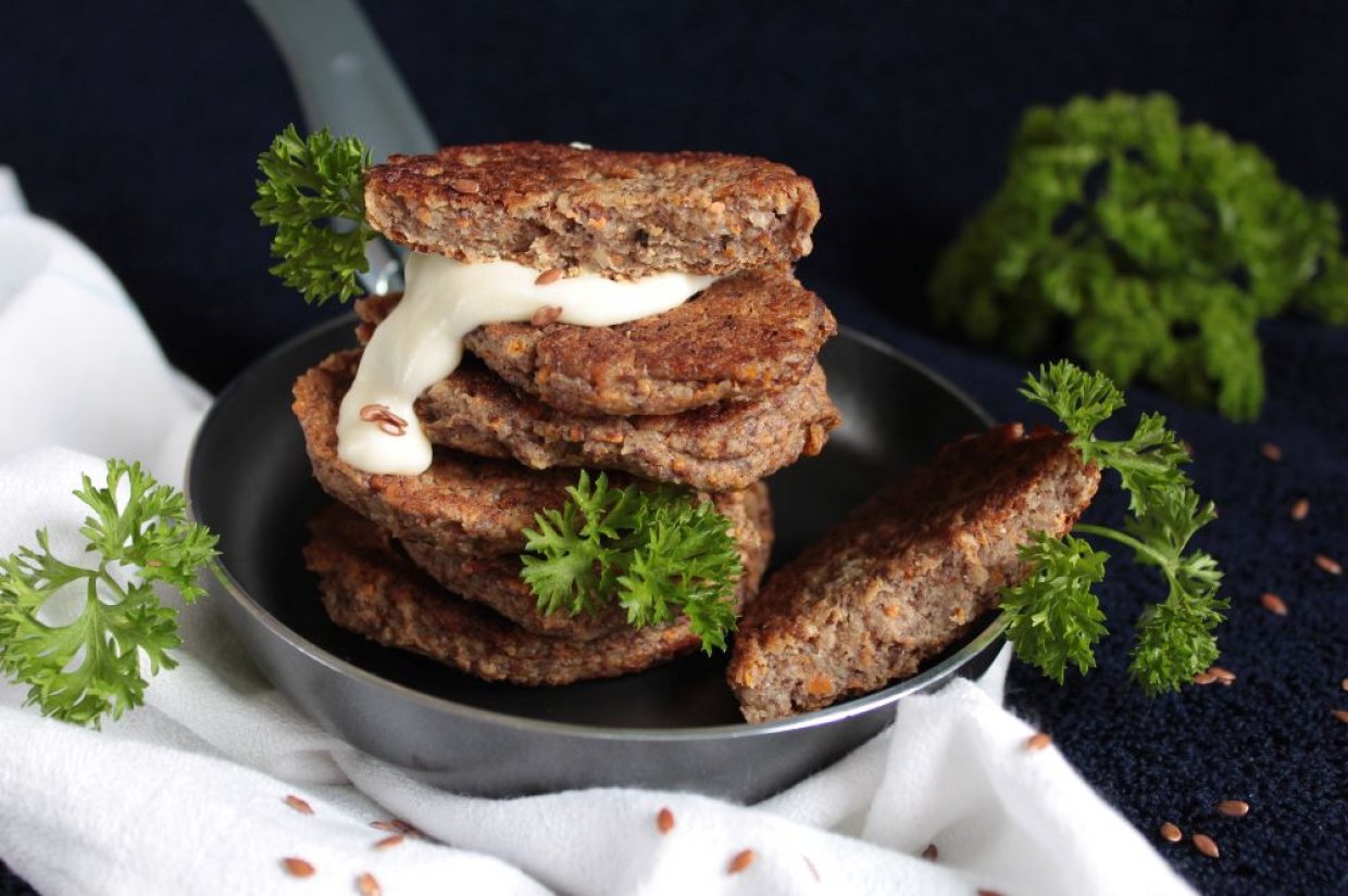 Котлеты из картофеля и гречки Котлеты из картофеля и гречки