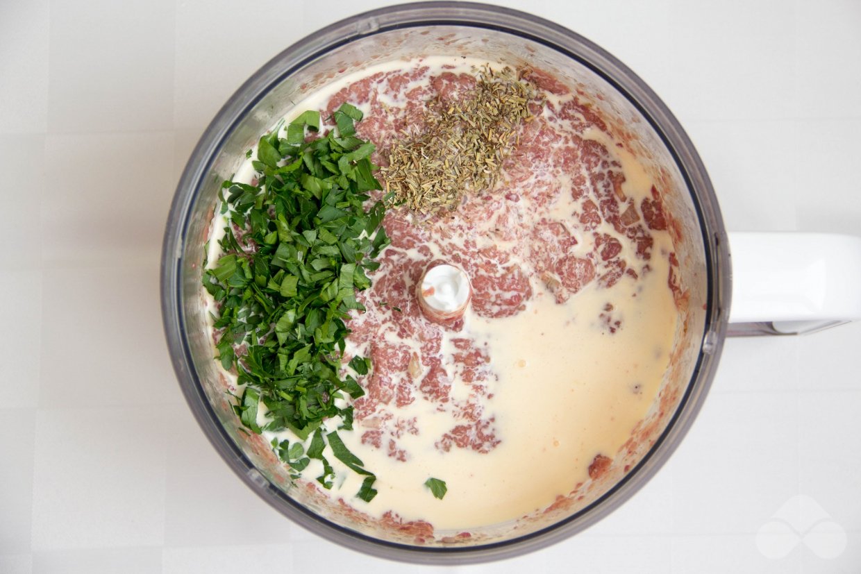 Запеченный куриный паштет с кинзой – фото приготовления рецепта, шаг 4