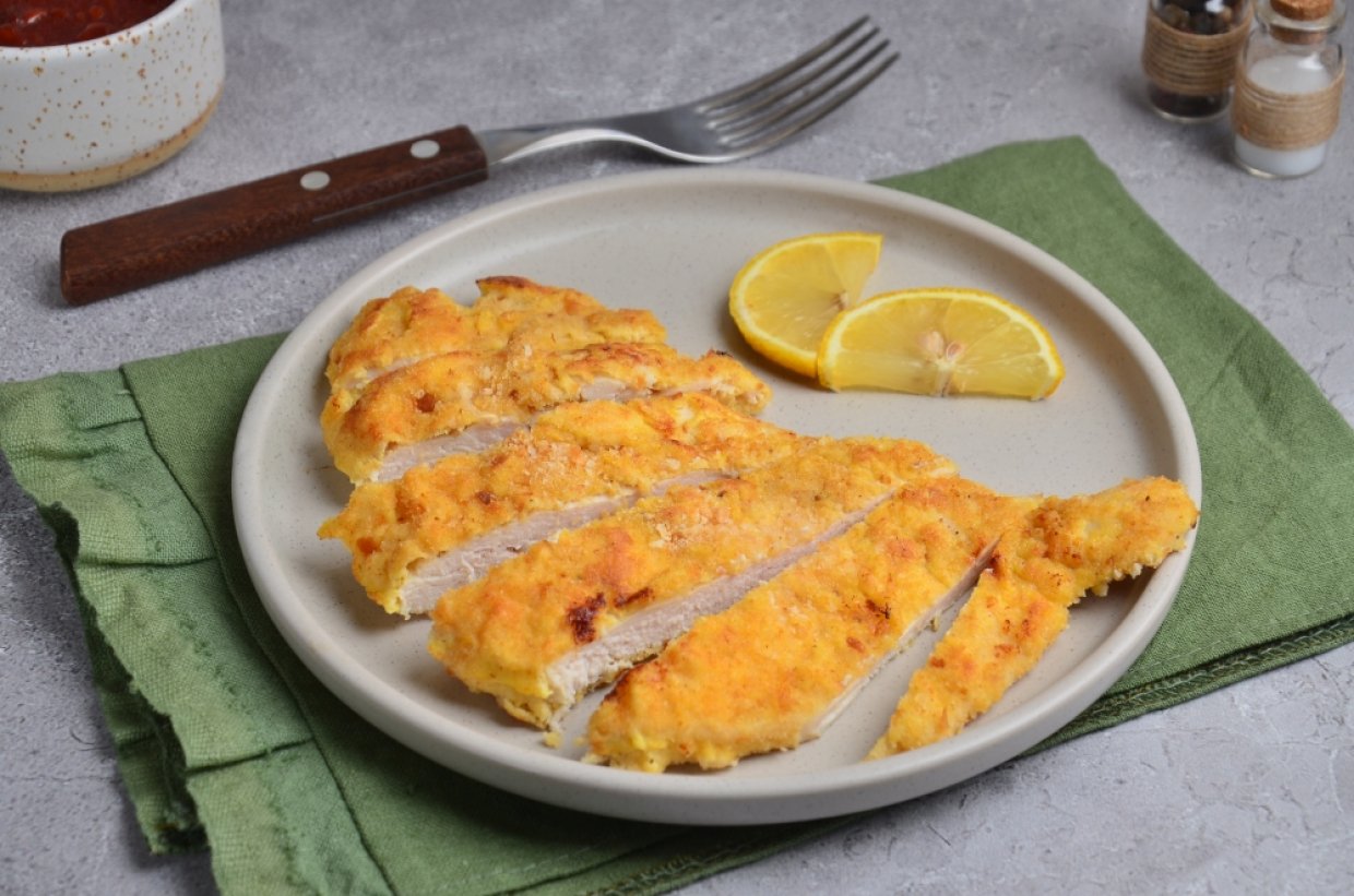 Куриные отбивные в сметанном кляре Куриные отбивные в сметанном кляре