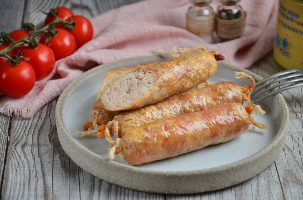 Домашние куриные колбаски с беконом Домашние куриные колбаски с беконом
