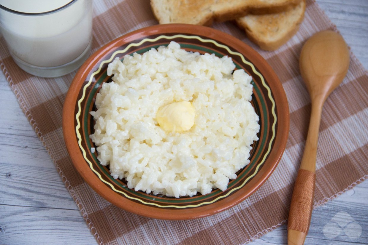 Рисовая каша на молоке в мультиварке