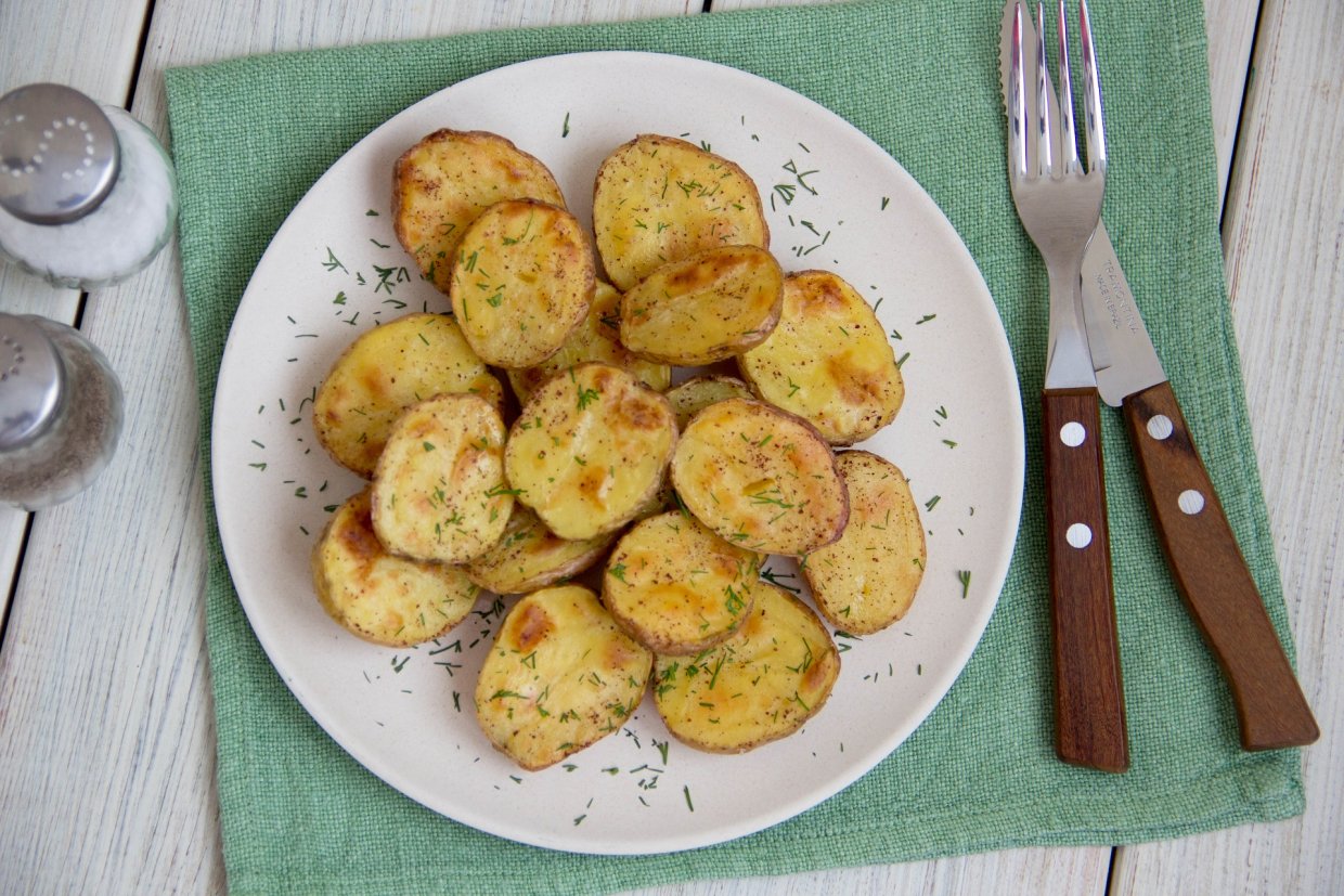 Быстрый рецепт картофеля по-деревенски Быстрый рецепт картофеля по-деревенски