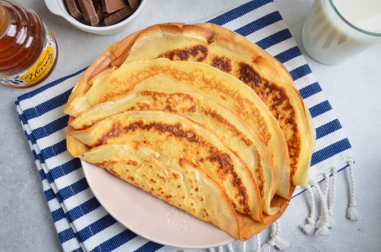Медовые блины на молоке Медовые блины на молоке