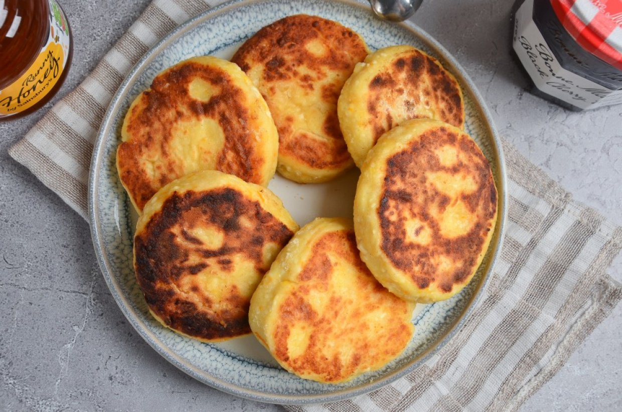 Сырники с апельсиновой цедрой Сырники с апельсиновой цедрой