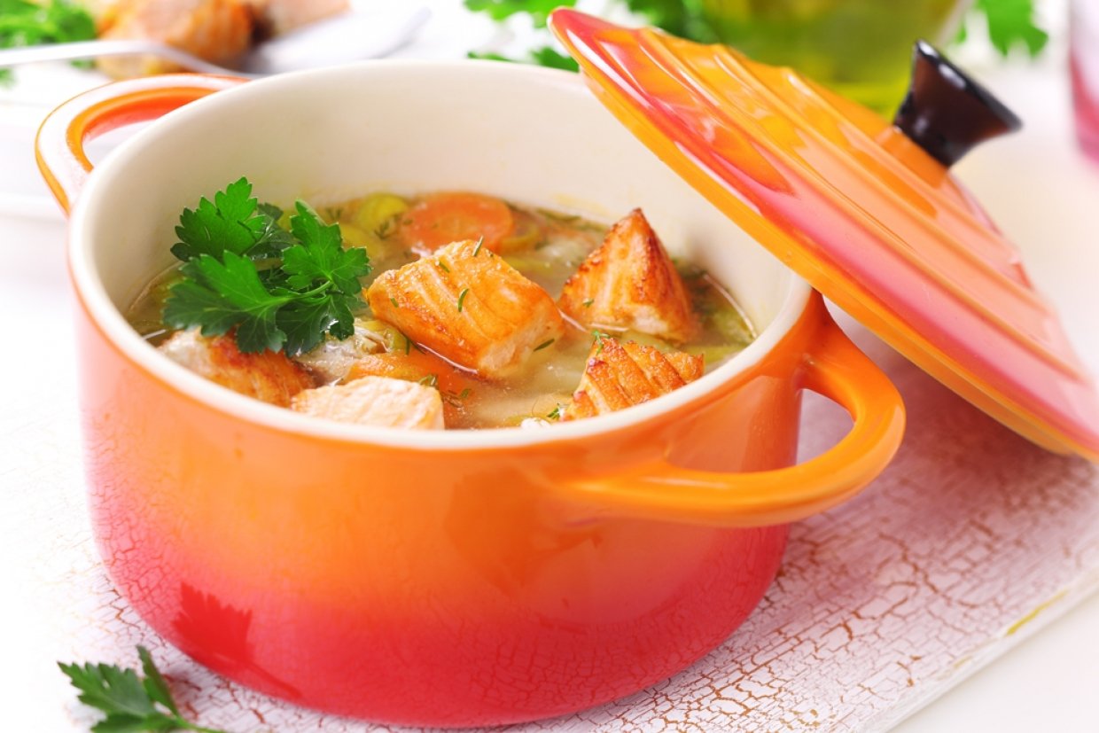 Лосось с овощами в горшочках Лосось с овощами в горшочках