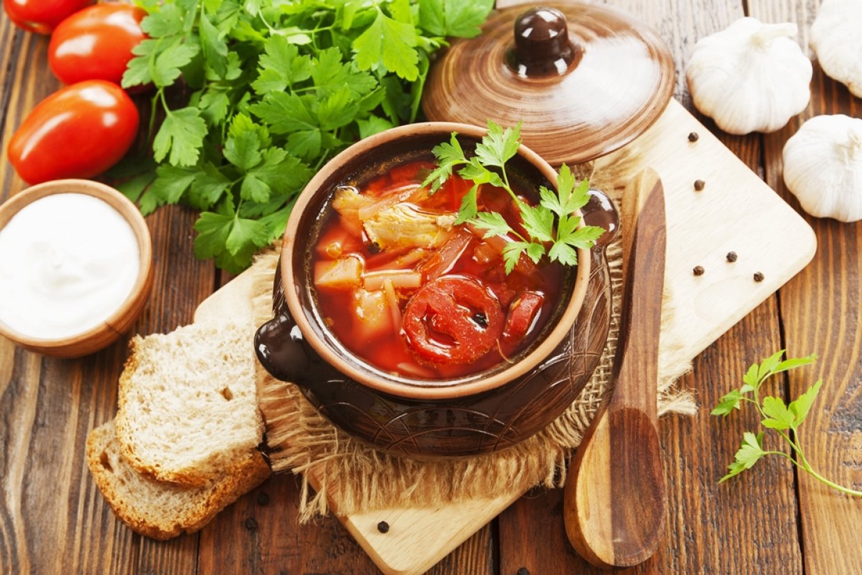 Капуста с курицей и овощами в горшочках Капуста с курицей и овощами в горшочках