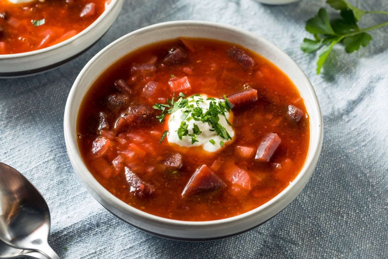 Сытный борщ с беконом Сытный борщ с беконом