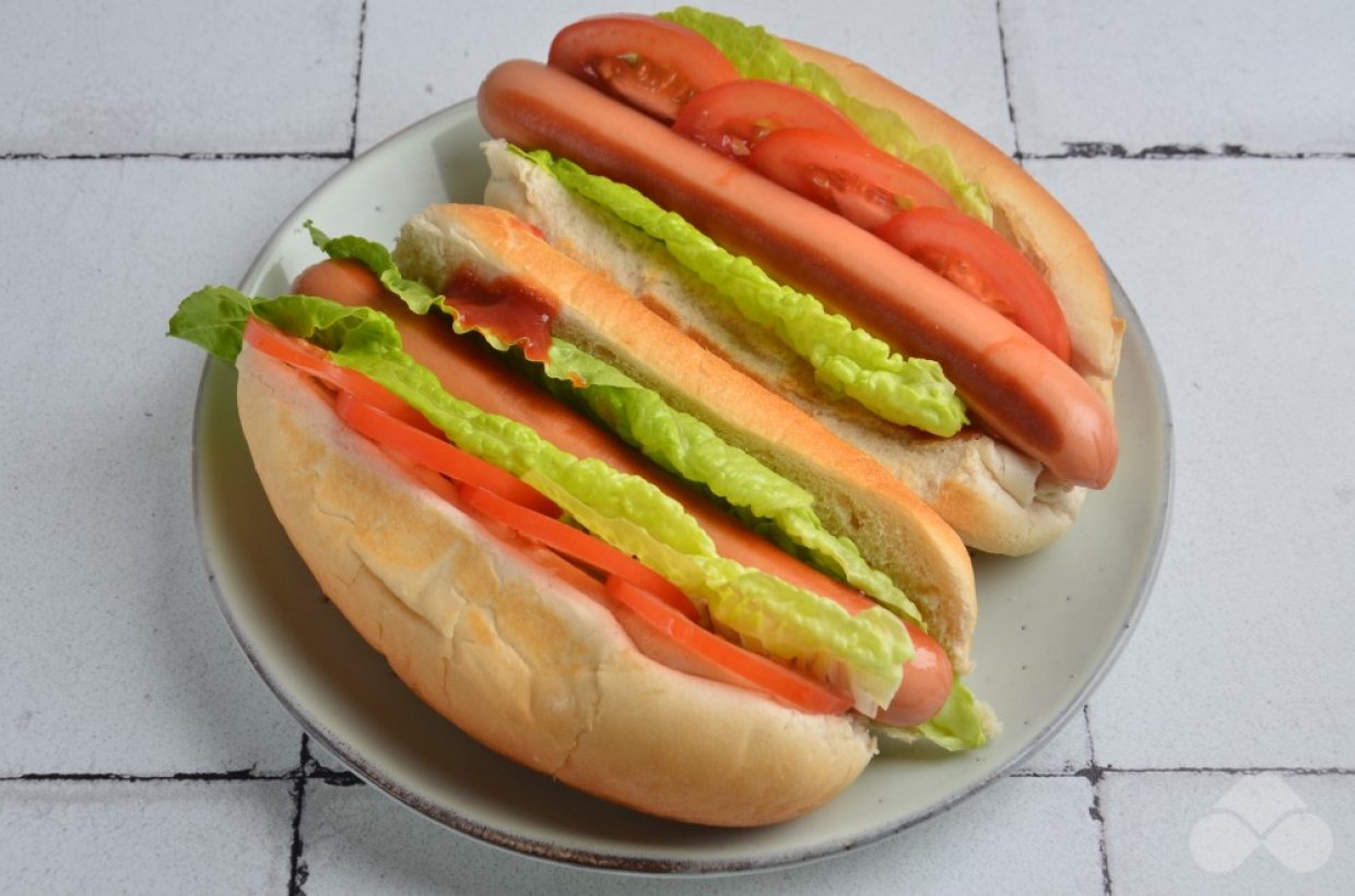 Самый вкусный хот-дог для пикника – фото приготовления рецепта, шаг 4 Самый вкусный хот-дог для пикника – фото приготовления рецепта, шаг 4