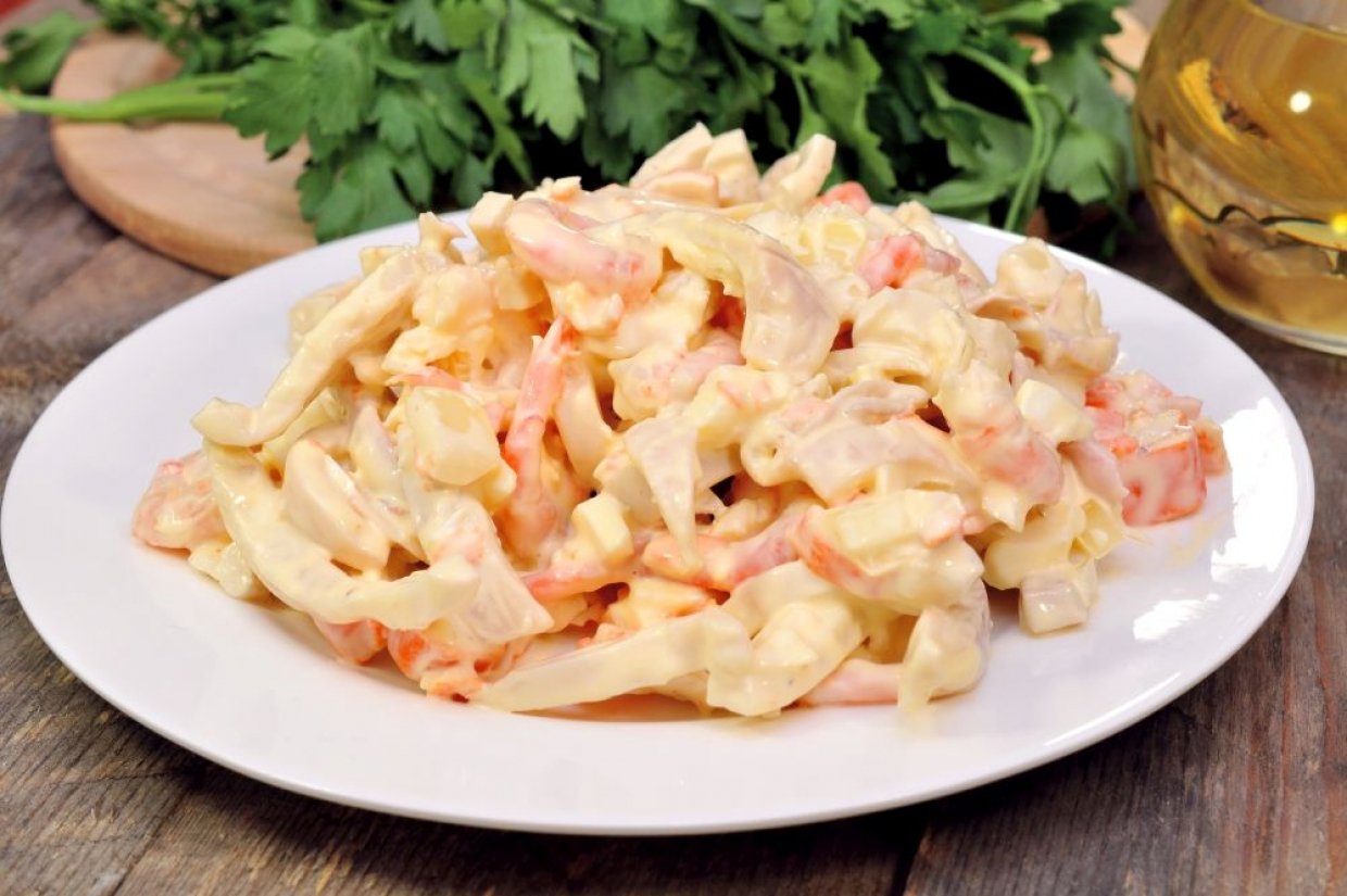 Салат из морепродуктов Салат из морепродуктов