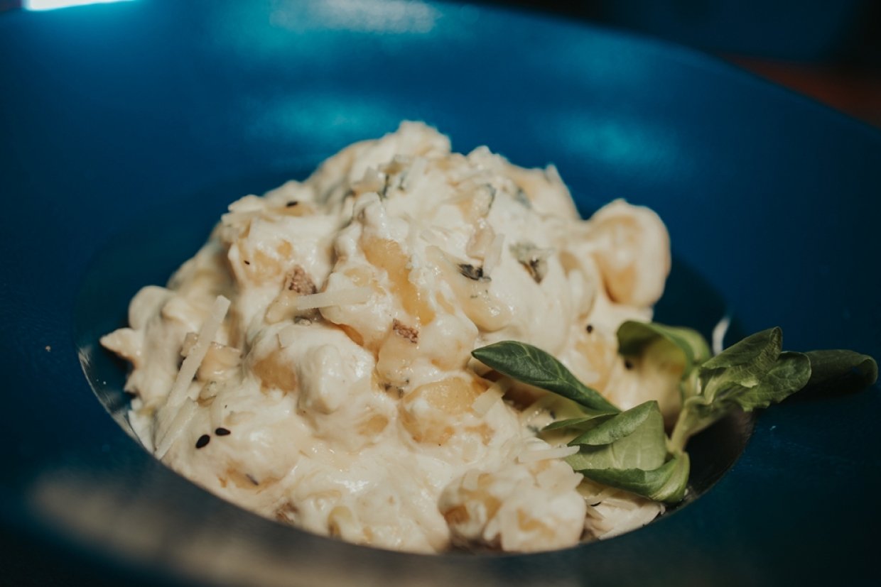 Салат с фасолью и ананасом Салат с фасолью и ананасом