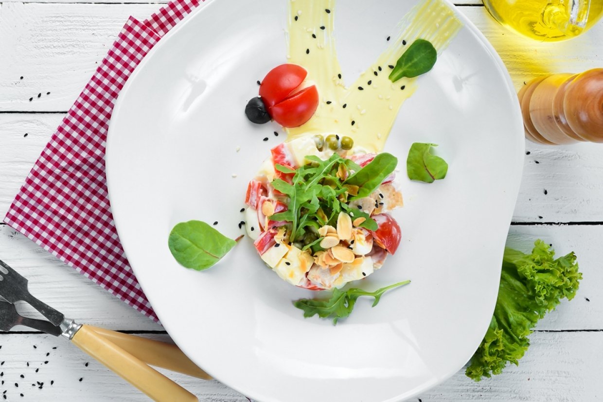 Салат с курицей и овощами для детей Салат с курицей и овощами для детей