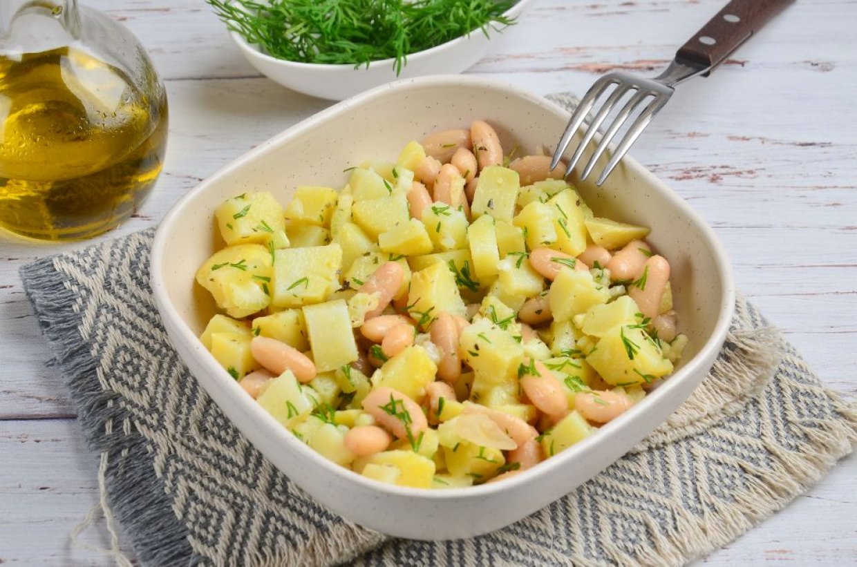 Картофельный салат с фасолью Картофельный салат с фасолью