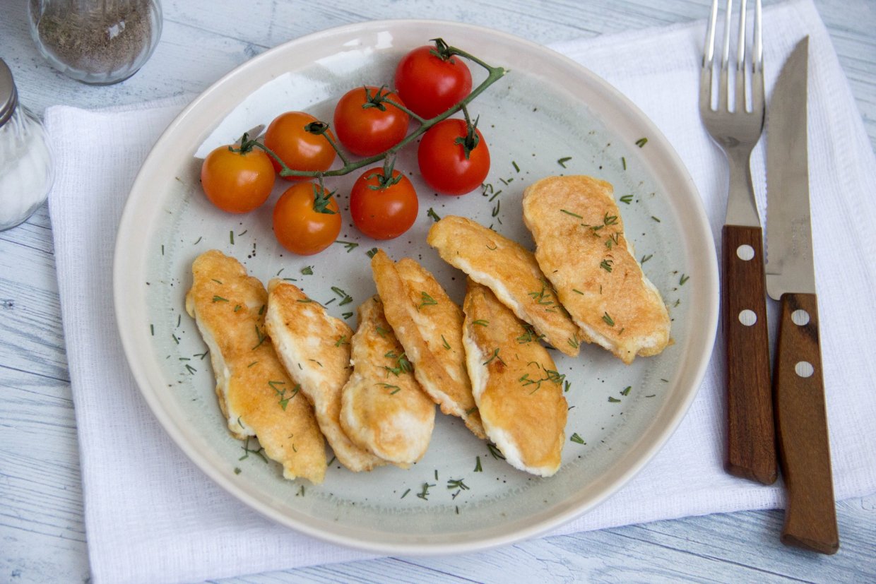 Куриное филе в белковом кляре