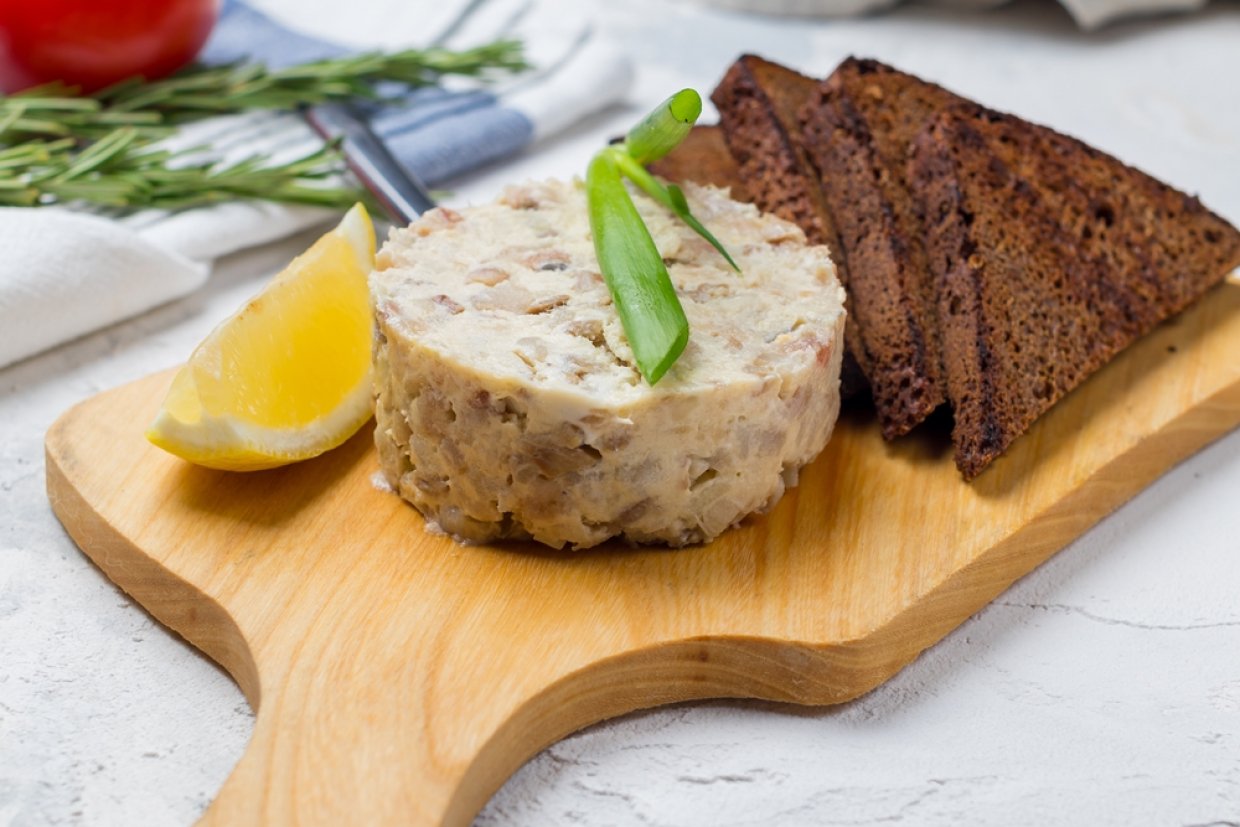 Форшмак с маринованными грибами Форшмак с маринованными грибами