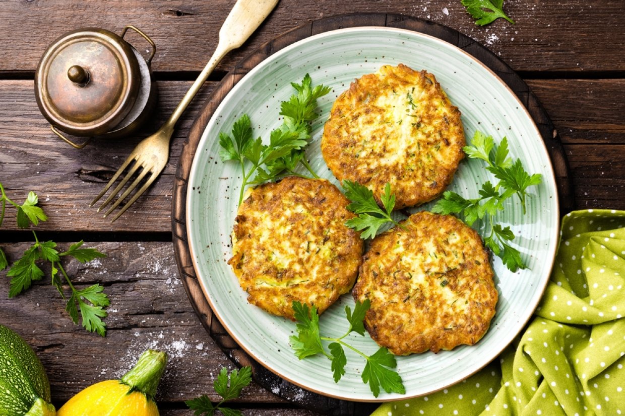 Драники из цукини и цветной капусты Драники из цукини и цветной капусты