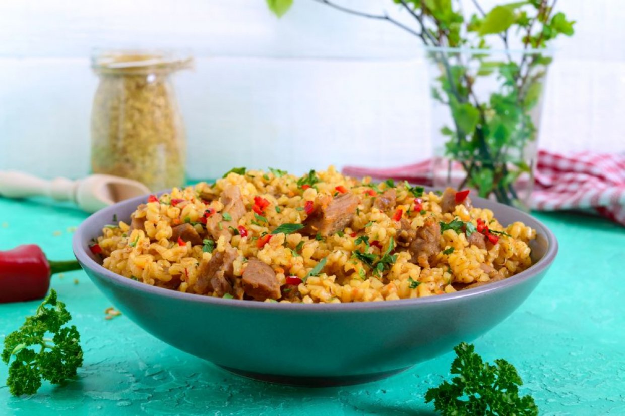 Булгур с индейкой и овощами в мультиварке Булгур с индейкой и овощами в мультиварке