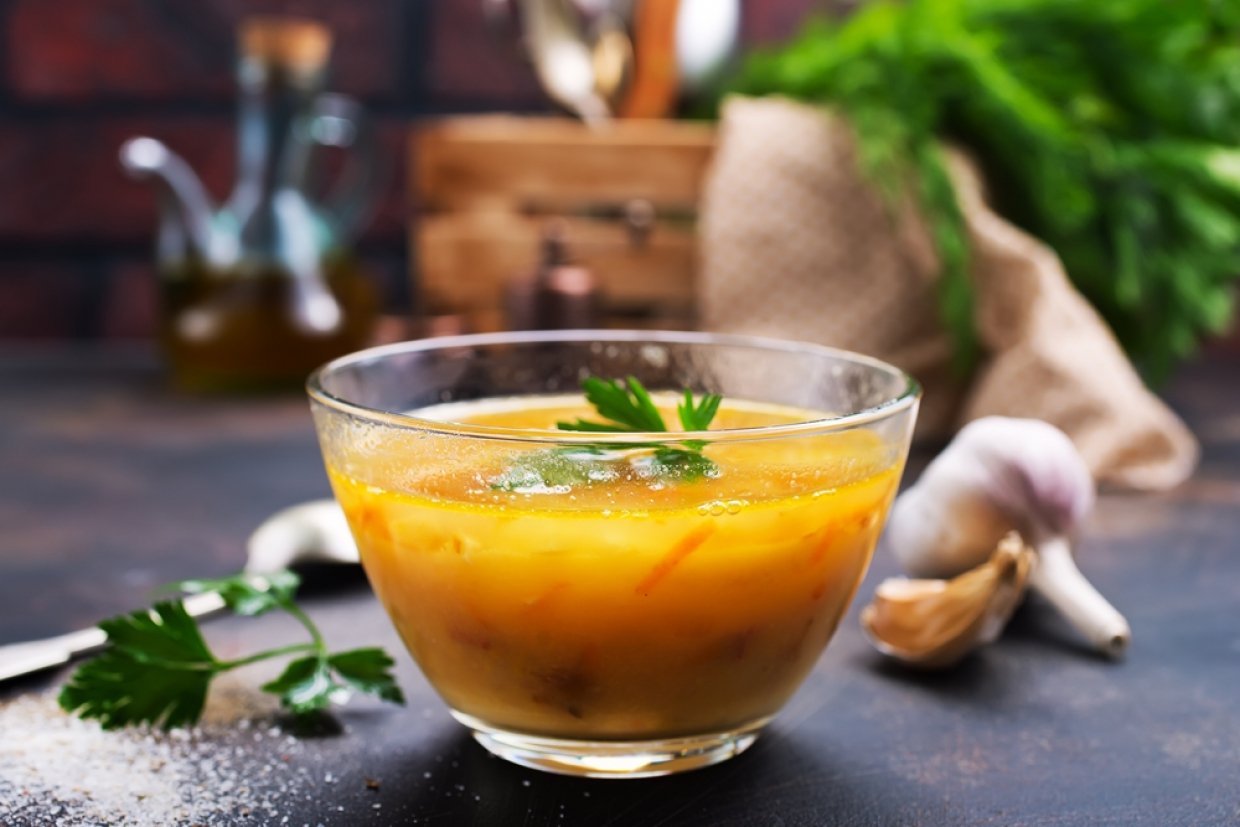 Легкий гороховый суп с курицей Легкий гороховый суп с курицей