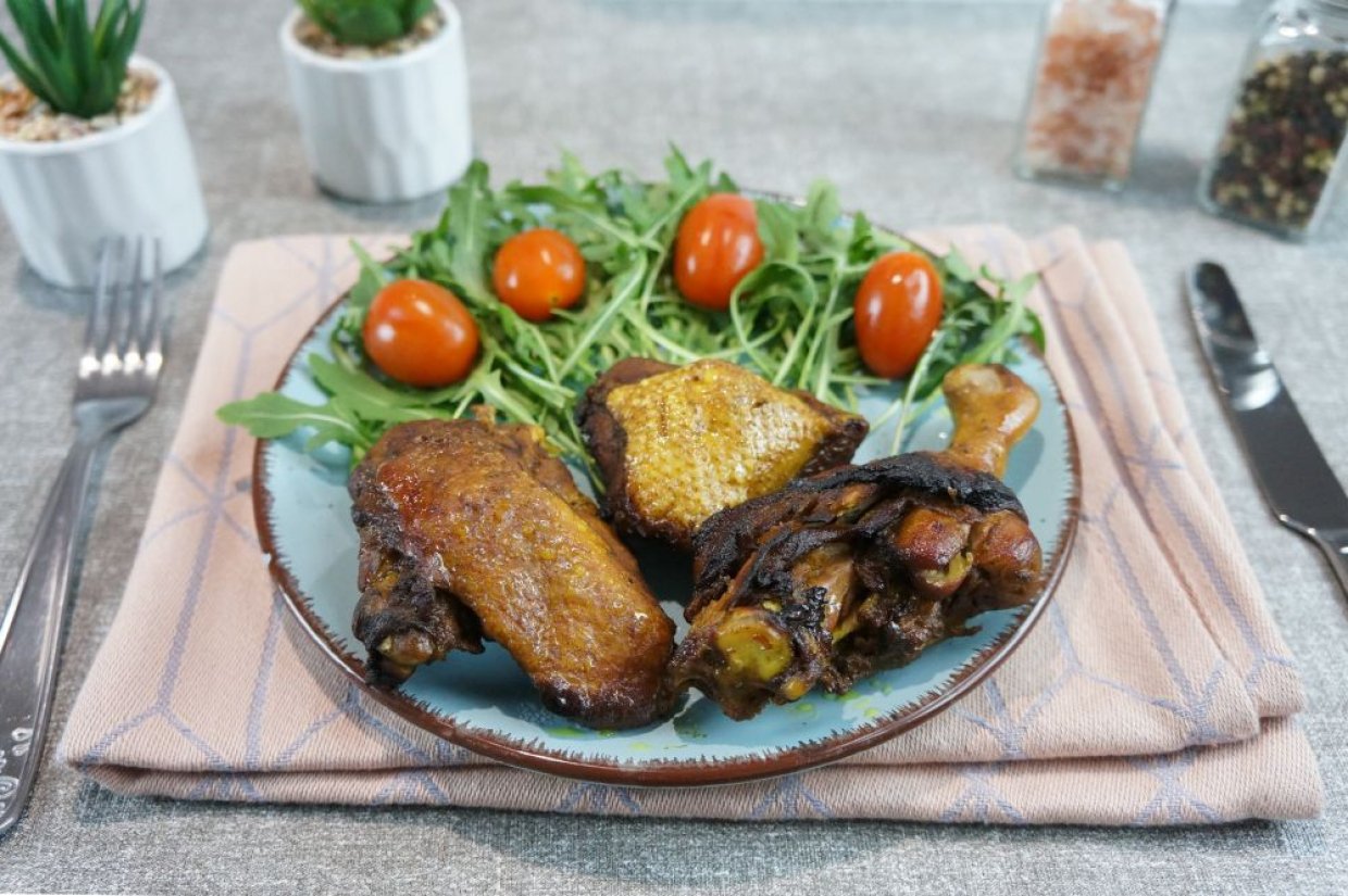Утка кусочками, запеченная в духовке Утка кусочками, запеченная в духовке