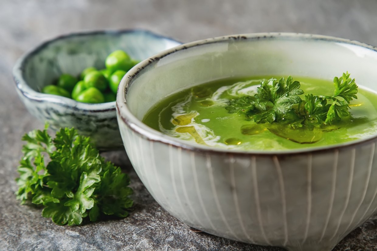 Гороховый суп с кинзой Гороховый суп с кинзой