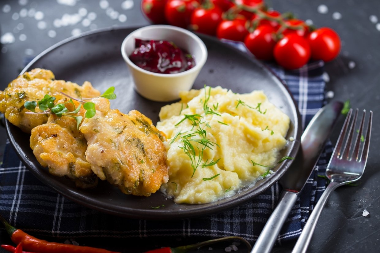 Куриные котлеты с грибами Куриные котлеты с грибами