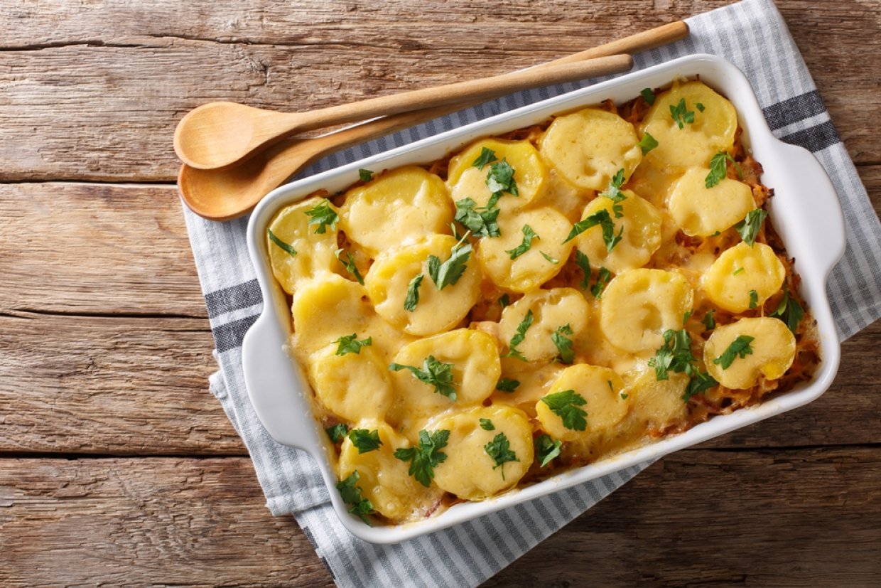 Картофельная запеканка с капустой и фаршем Картофельная запеканка с капустой и фаршем