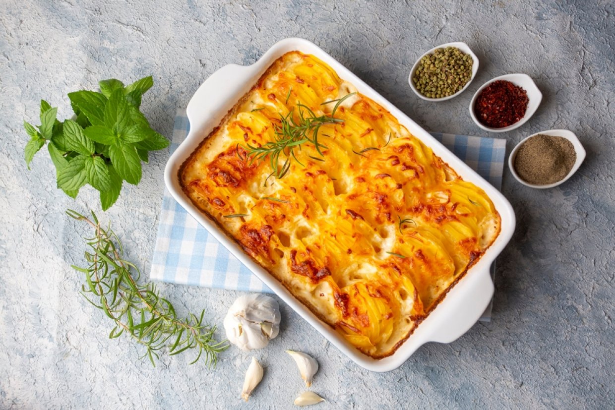 Картофельная запеканка с курицей и кукурузой Картофельная запеканка с курицей и кукурузой