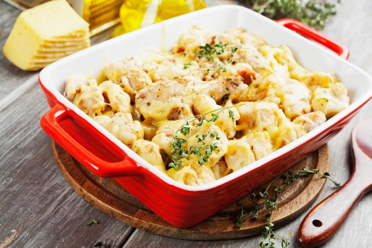 Запеканка из цветной капусты с курицей и сыром Запеканка из цветной капусты с курицей и сыром