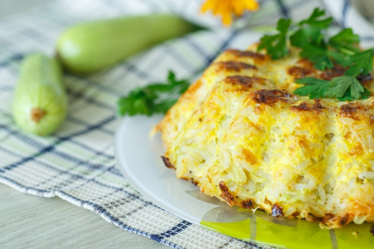 Рисовая запеканка с кабачками Рисовая запеканка с кабачками