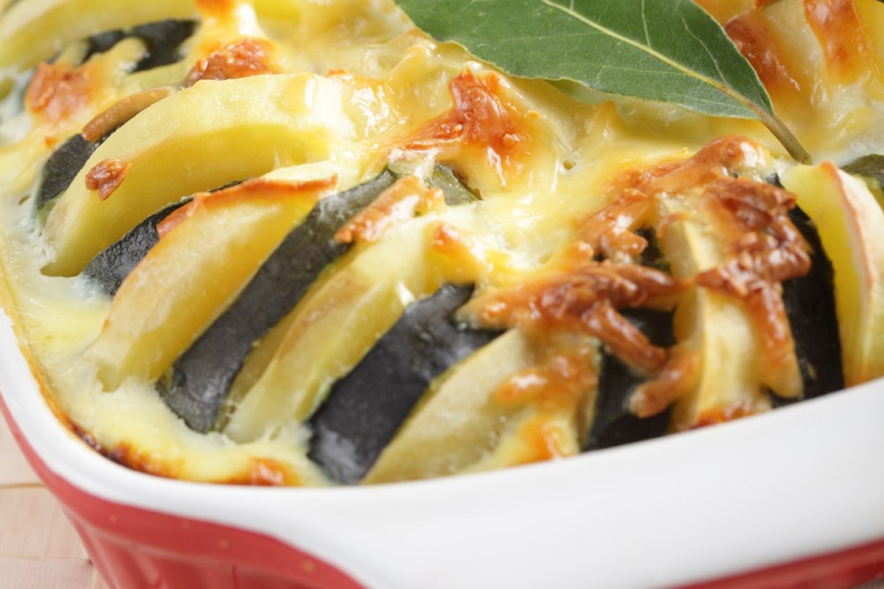 Французская запеканка из кабачков и картофеля