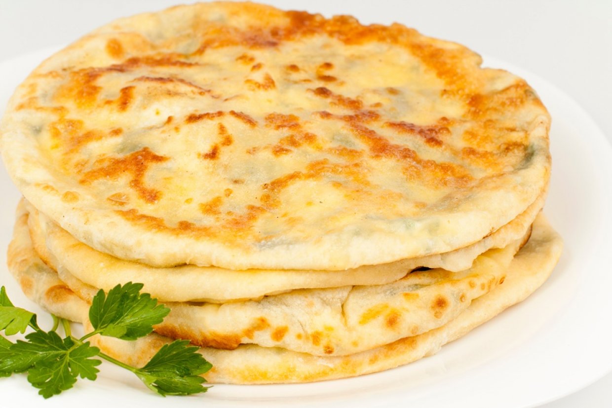 Хачапури с фаршем Хачапури с фаршем