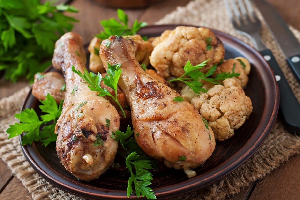 Куриные ножки с цветной капустой в духовке Куриные ножки с цветной капустой в духовке