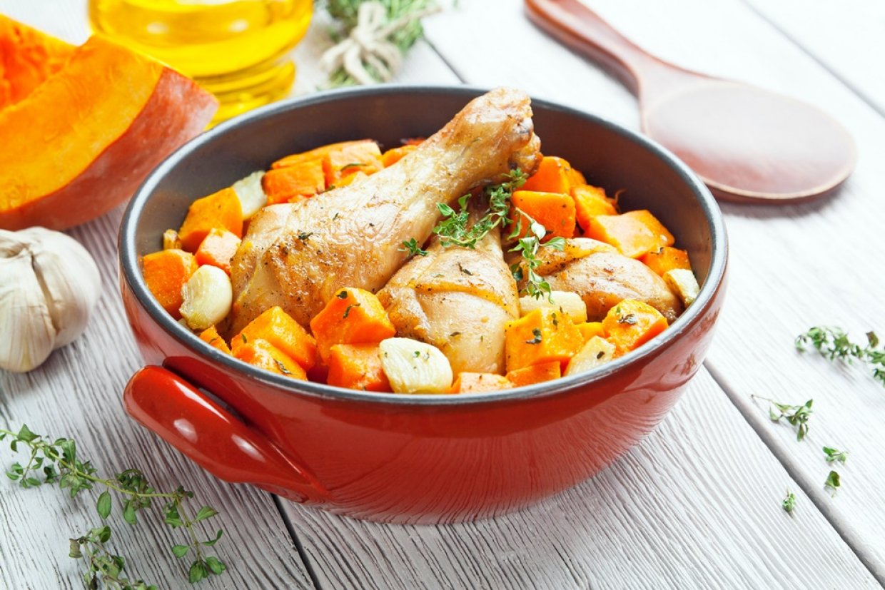 Куриные ножки с тыквой и чесноком в духовке Куриные ножки с тыквой и чесноком в духовке