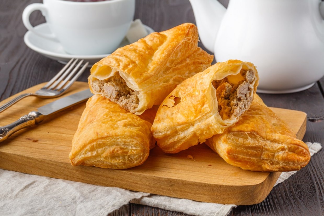 Слойки с фаршем Слойки с фаршем