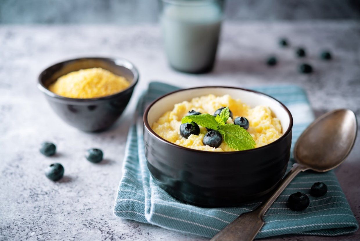 Густая кукурузная каша Густая кукурузная каша