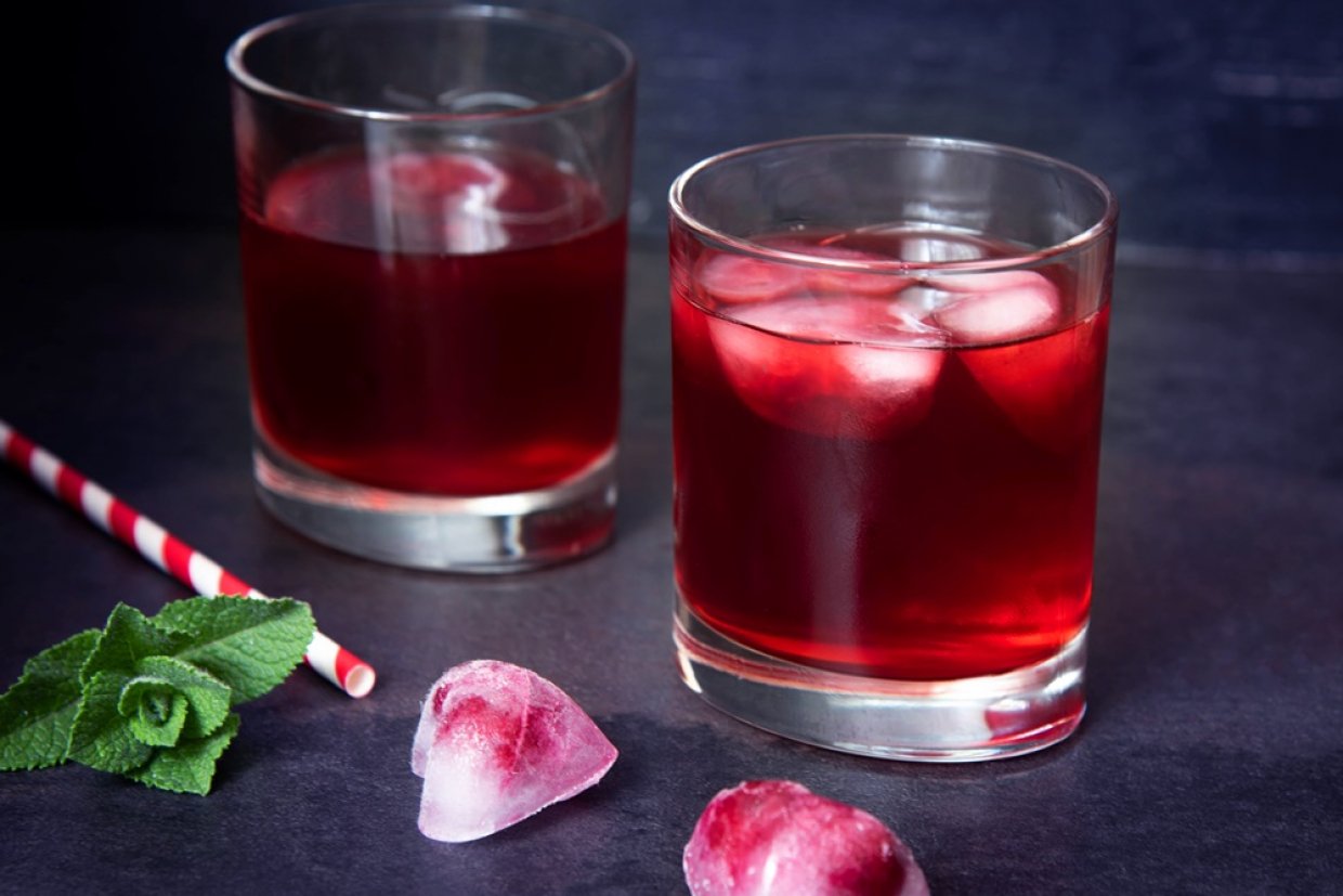 Компот из замороженных ягод и фруктов Компот из замороженных ягод и фруктов