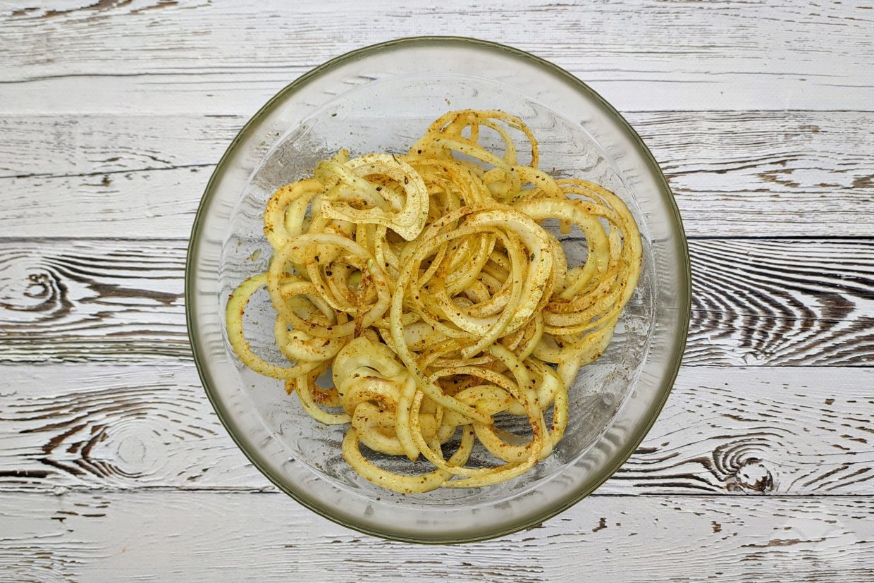 Маринад для шашлыка из курицы – фото приготовления рецепта, шаг 3 Маринад для шашлыка из курицы – фото приготовления рецепта, шаг 3