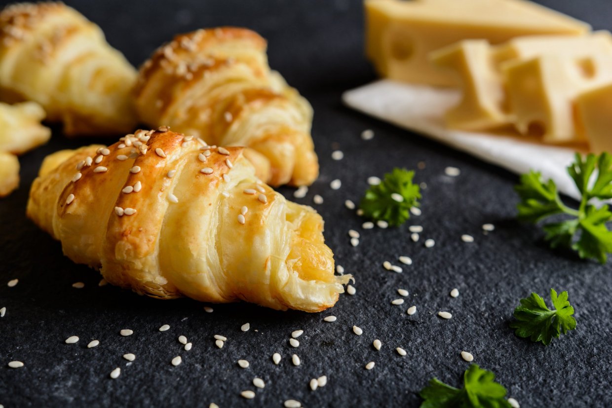 Круассаны с сыром Круассаны с сыром