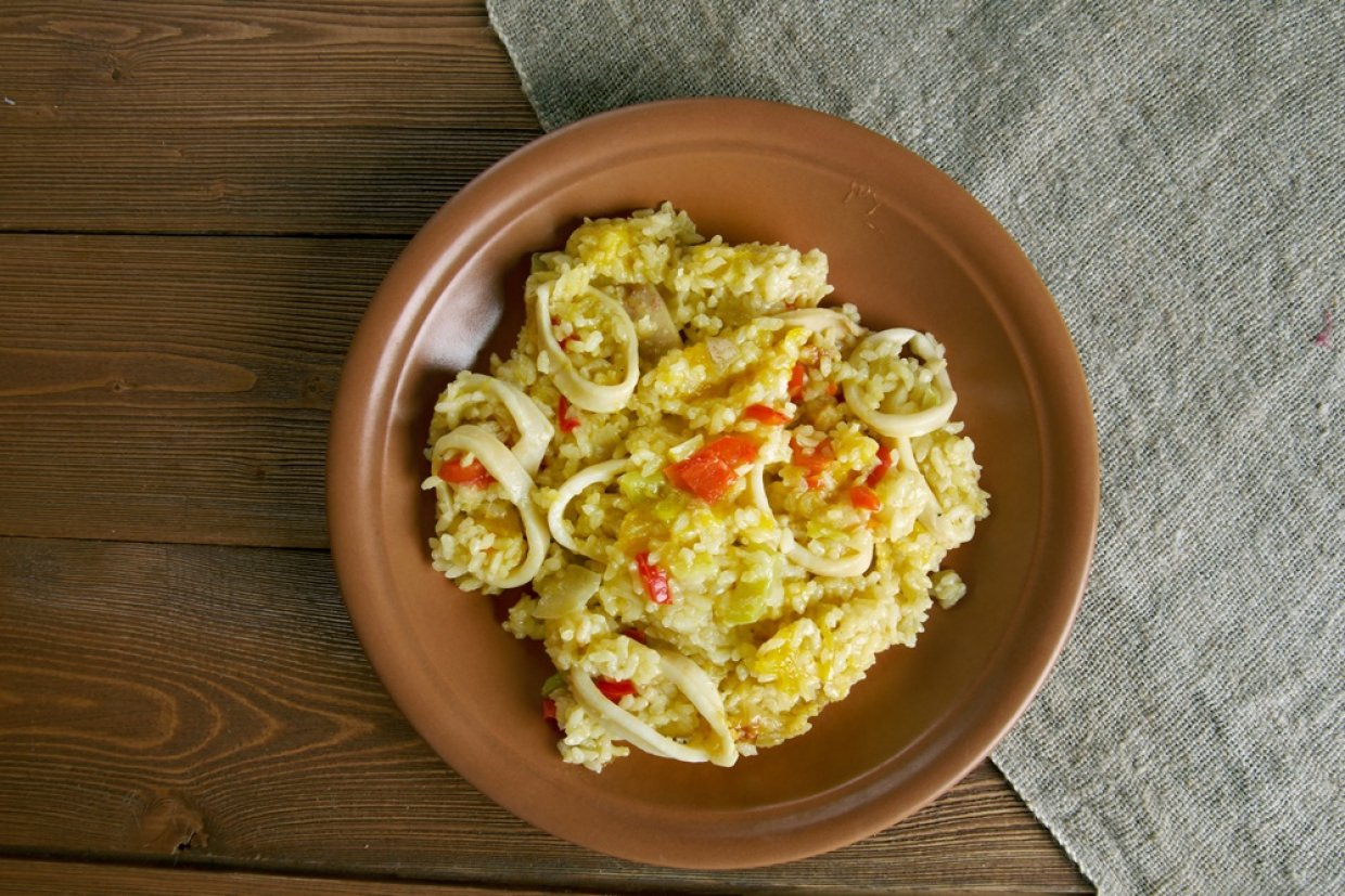 Паэлья с кальмарами Паэлья с кальмарами
