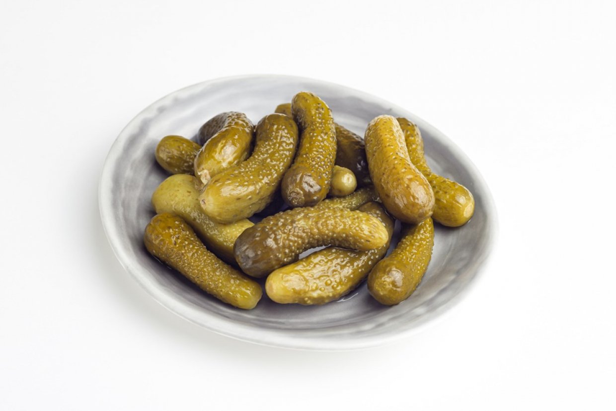 Маринованные корнишоны с горчицей